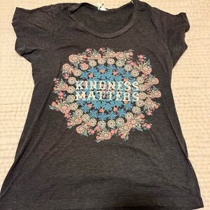 Kindness Matters soft T-shirt
